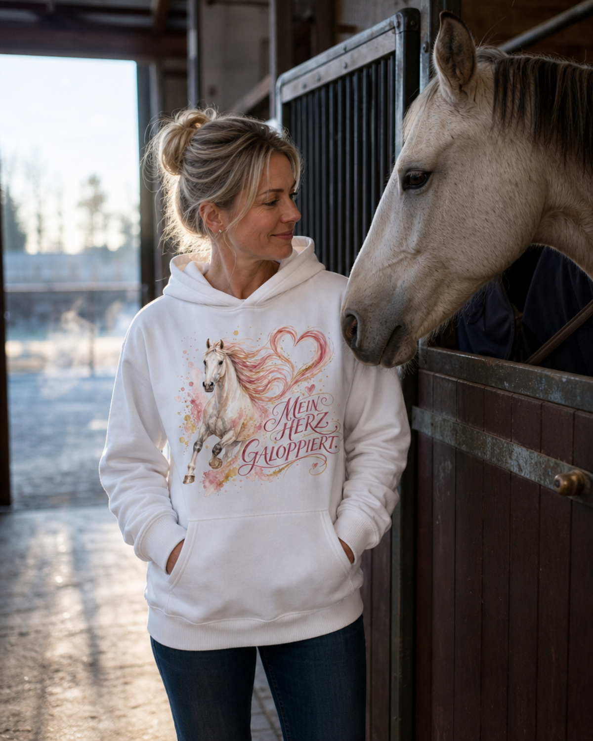 MEIN HERZ GALOPPIERT Premium Hoodie